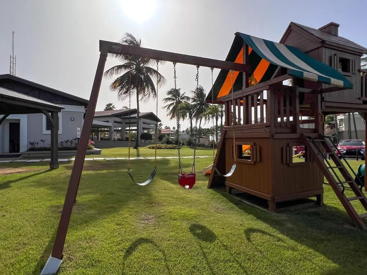 Villa De Palma -Oceanfront Community W Generator Sabana  Holiday home